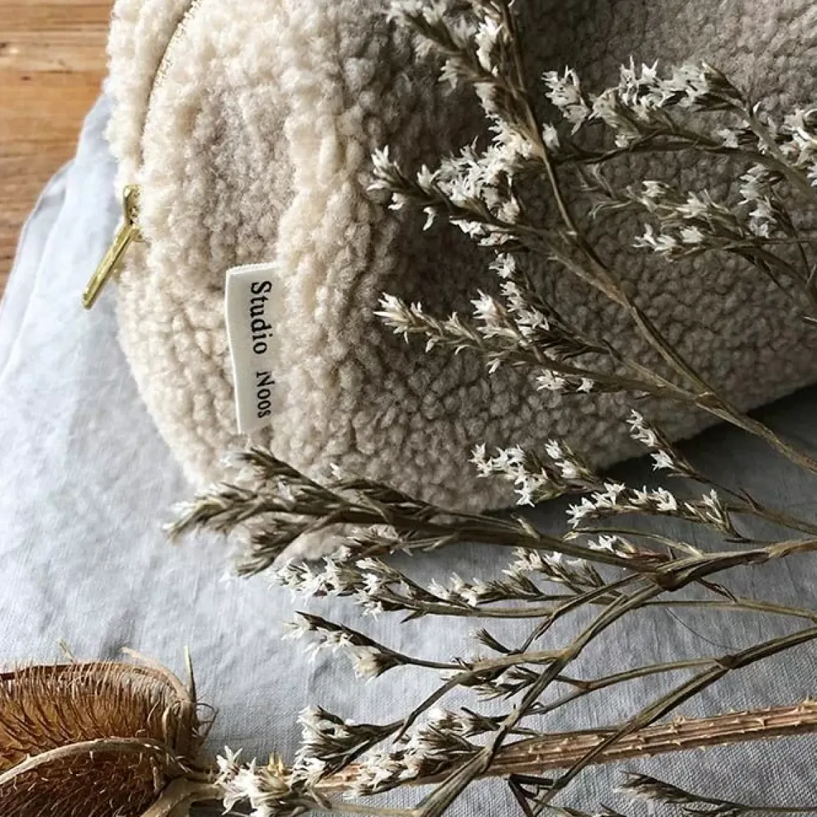 Toilettas Chunky Teddy Ecru Studio Noos