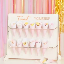 Treat Wall Met 14 Zakjes Mix It Up Ginger Ray