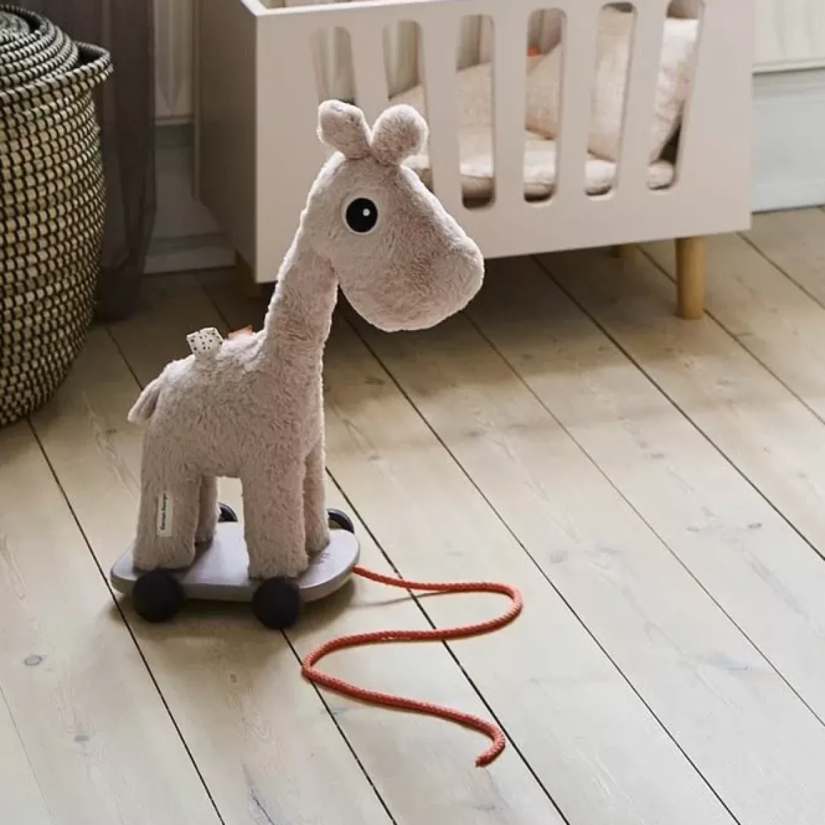 Trekspeeltje Raffi Roze Done By Deer