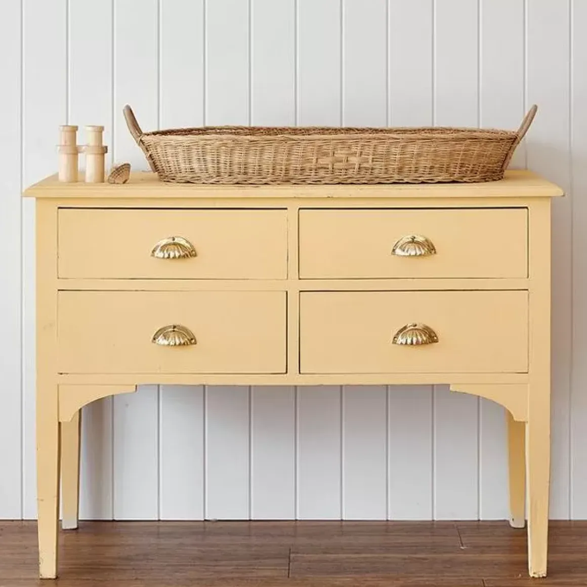 Verschoonmand Bayu Olli Ella