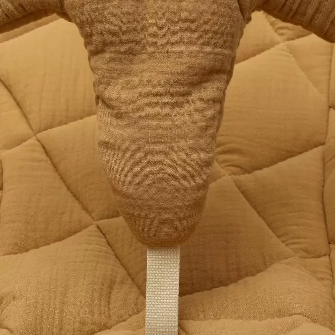 Wipstoeltje Levo Beukenhout Camel Charlie Crane