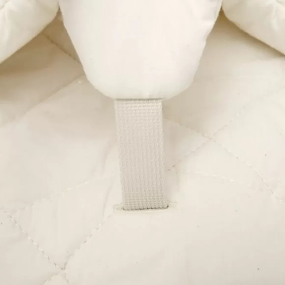 Wipstoeltje Levo Walnoothout Organic White Charlie Crane